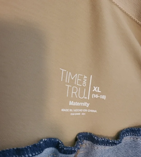 Stylish Blue Maternity Jeans - Picture 2 of 5